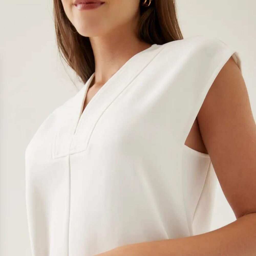 Love, Bonito White Small Dwyn Relaxed V-neck Midi Dress